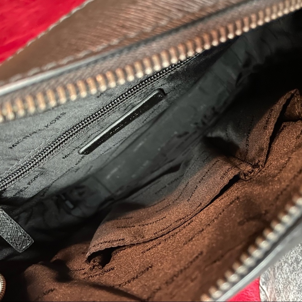 Michael Kors Men’s Andy Flight Bag Black Crossbody - Picture 13 of 15